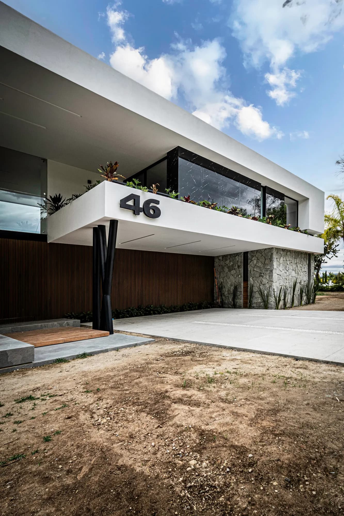 Casa CR, San Joaquín
