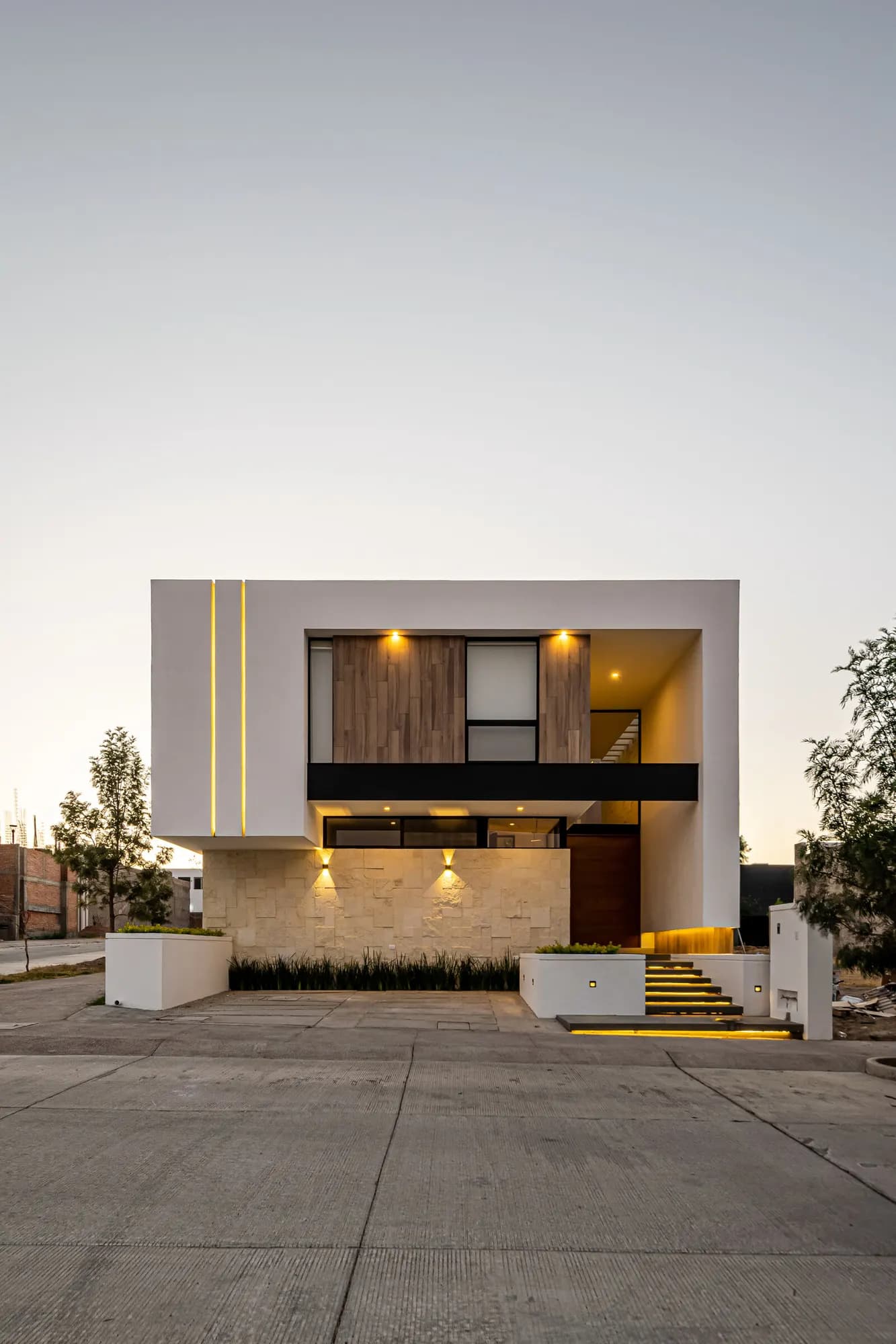 Casa AD, Paseos de Loretta