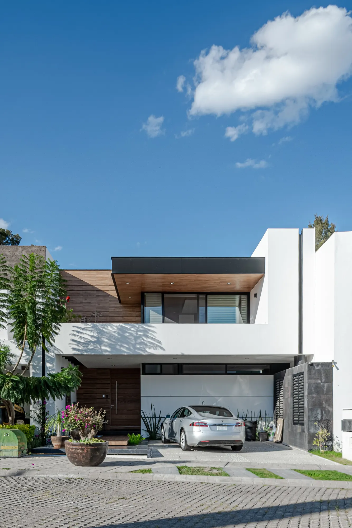 Casa RJ, Coto San Nicolás